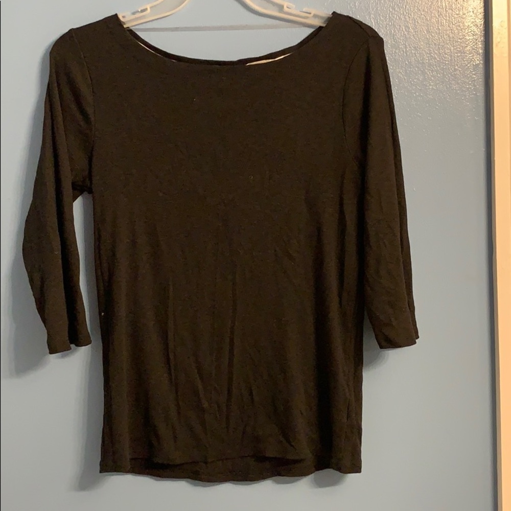 Black boatneck 3/4 sleeve women’s shirt Med